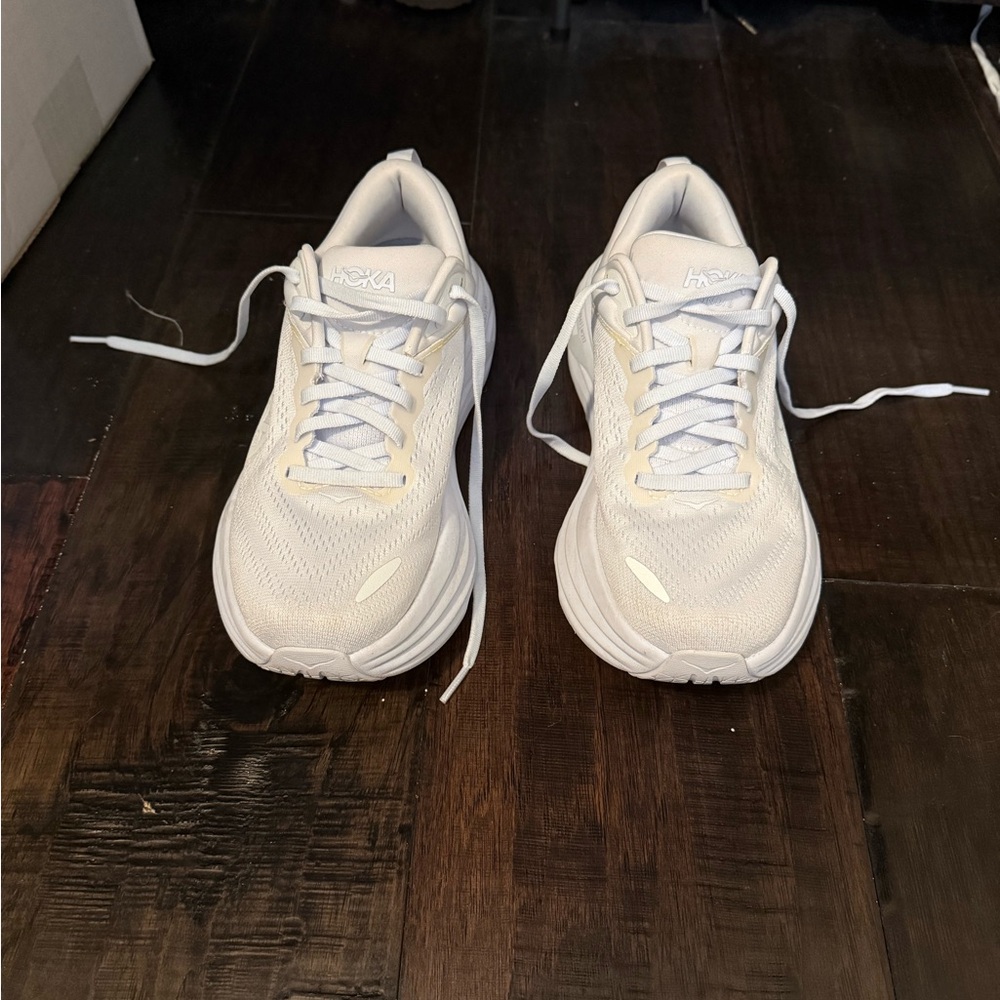 Hoka Bondi 8